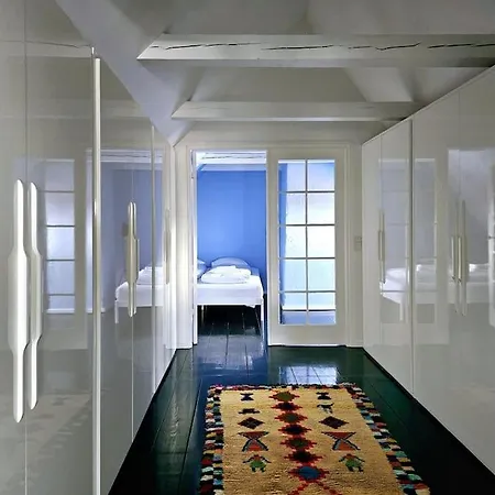 Luxury Dlscount Via What App !!! Penthouse ! Check The Number From The Photos * Κοπεγχάγη