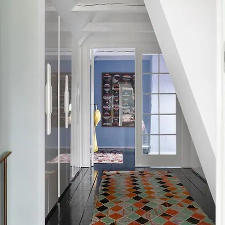 Luxury Dlscount Via What App !!! Penthouse ! Check The Number From The Photos